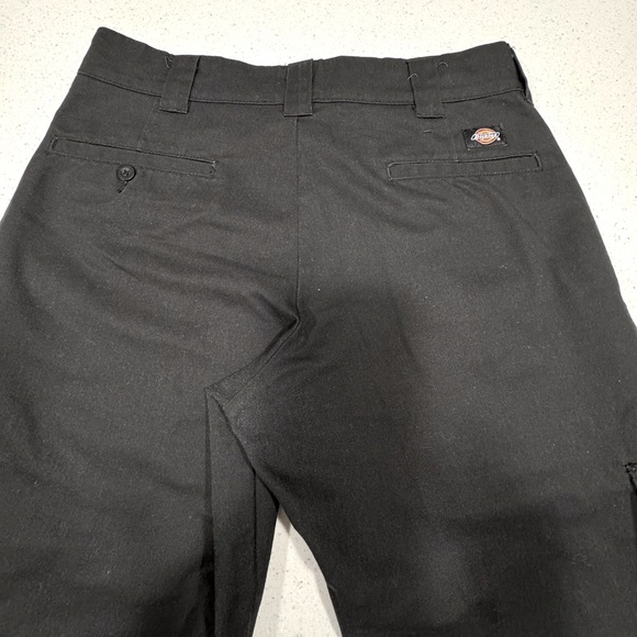 BLACK SLIM STRAIGHT “DICKIES” PANTS SIZE 32W x 30L (GREAT CONDITION) - Picture 3 of 7